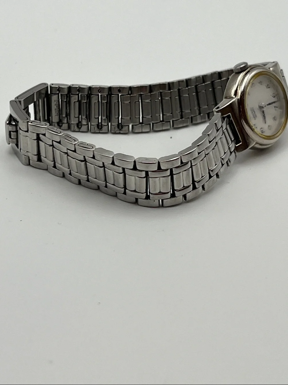 VTG Seiko Silver and White Women's Stainless Steel Bracelet Watch